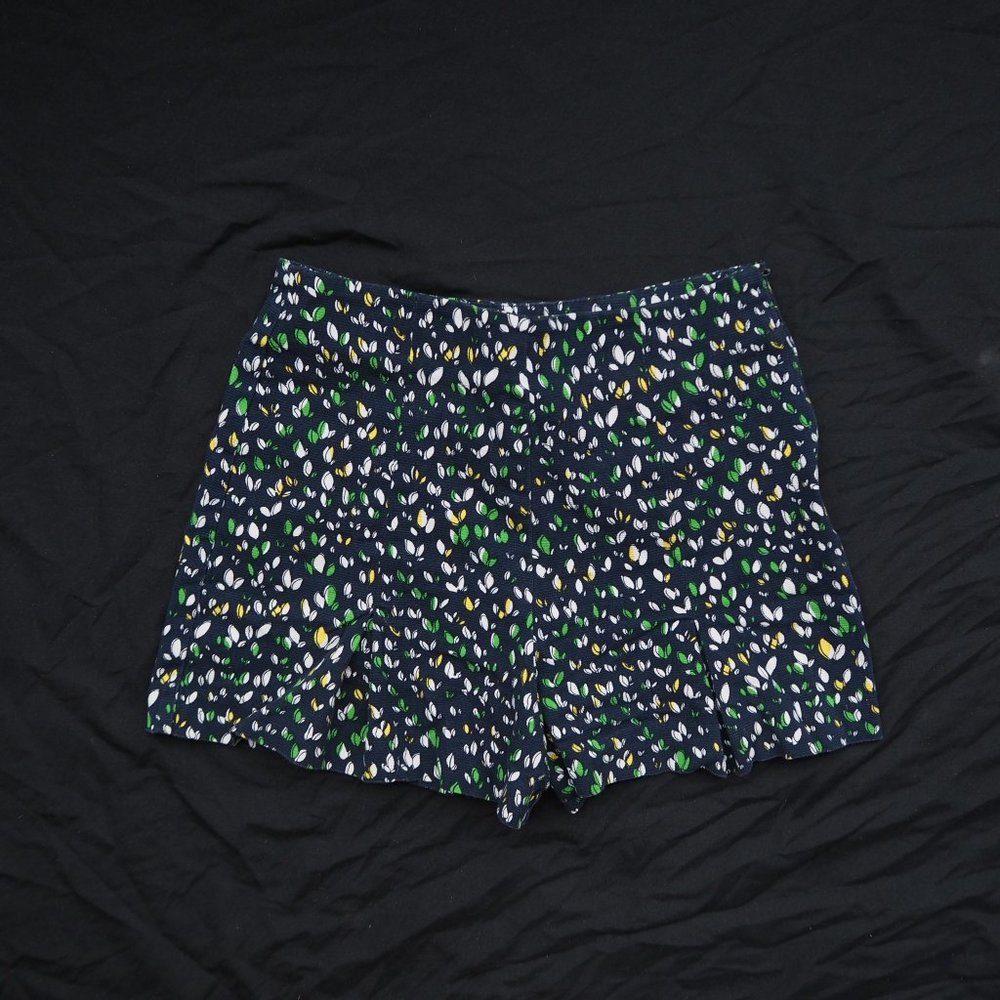 High-Waisted Twill Pleated Shorts